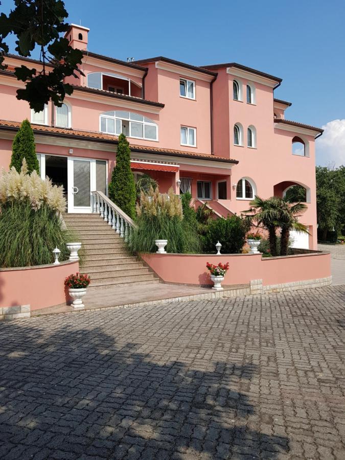 Villa Chiara Krnica Luaran gambar