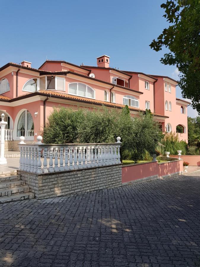 Villa Chiara Krnica Luaran gambar